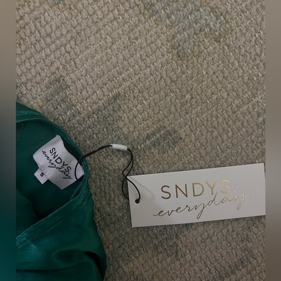 SNDYS X REVOLVE Halter Maxi dress in green - Picture 3 of 3